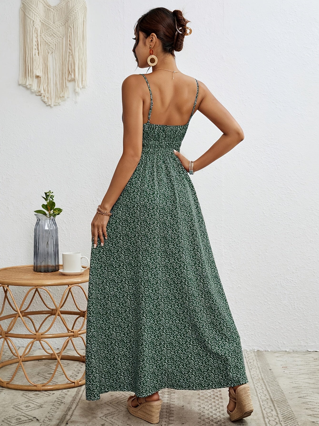 [Summer Floral Dress] Lightweight Polyester Women's Sleeveless Floral Print Maxi Dress | Adjustable Thin Straps, Ruffle Hem & Side Slit | Relaxed Fit Dress for Casual or Vacation Wear.