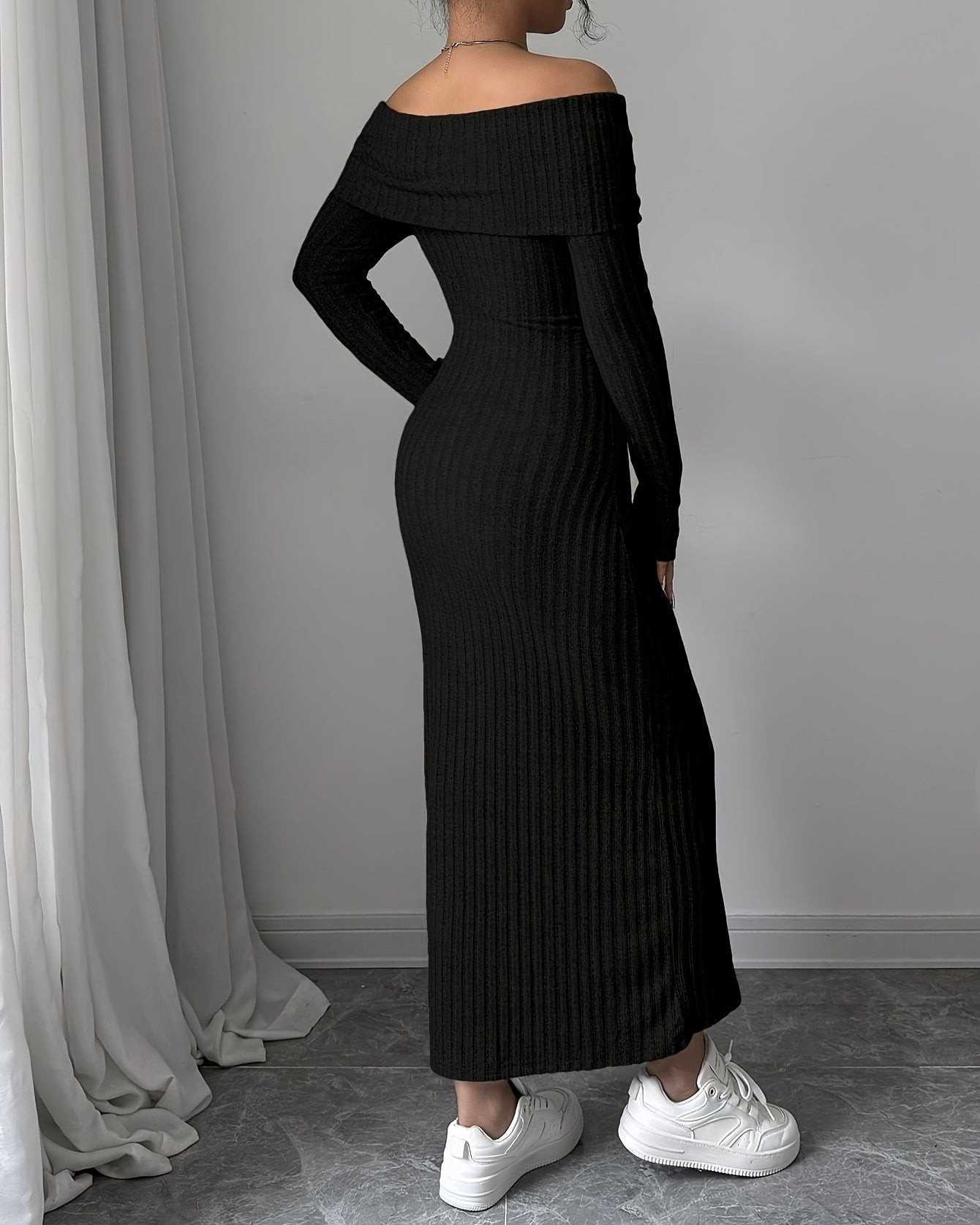 Elegant Off-Shoulder Long Sleeve Ribbed Dress