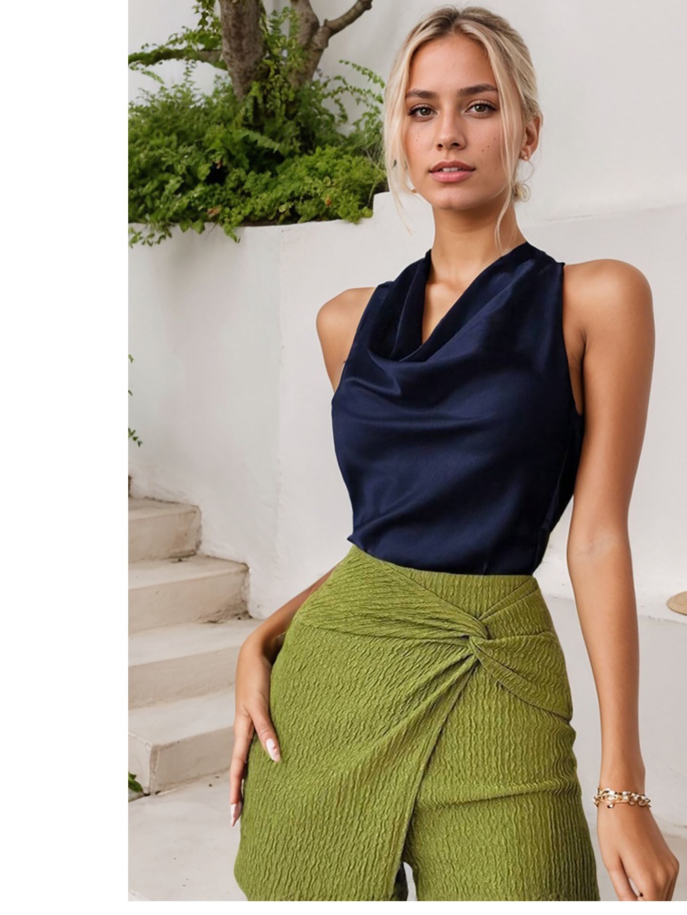 Women’s Solid Color Sleeveless Vest