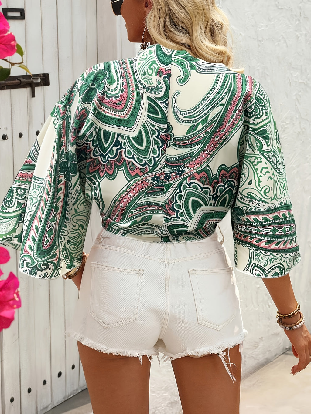 Blusa com estampa paisley e nó frontal, blusa curta estilo boho com manga sino para primavera e verão, roupas femininas